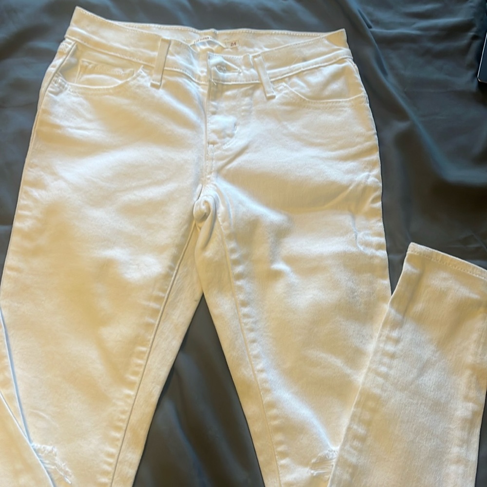 New super skinny jeans in white for women size 24